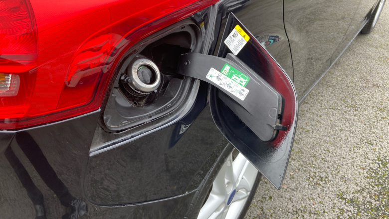 Ford Focus 1.0 EcoBoost 125 Zetec Edition 5dr Petrol Hatchback